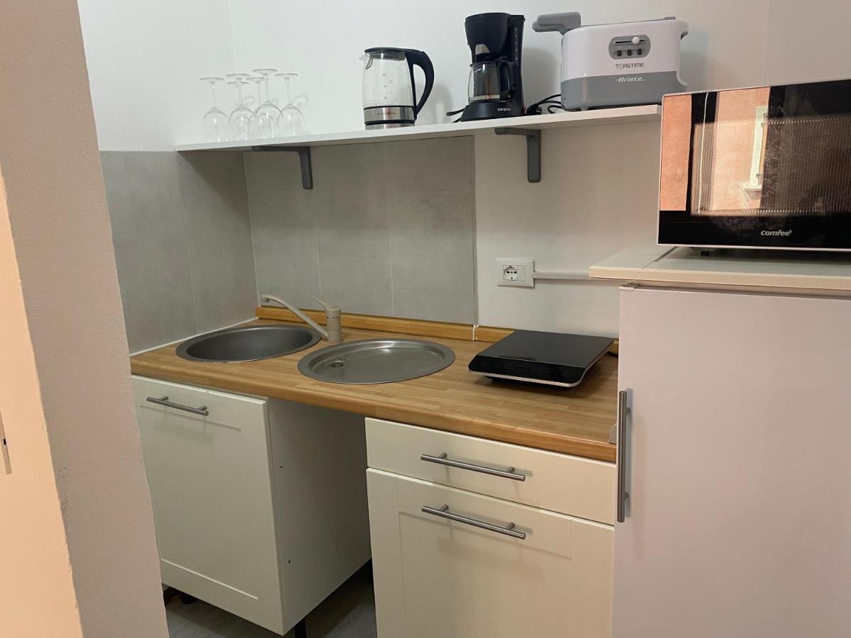 סראוואלה סקריביה Your Home Outlet 4 מראה חיצוני תמונה