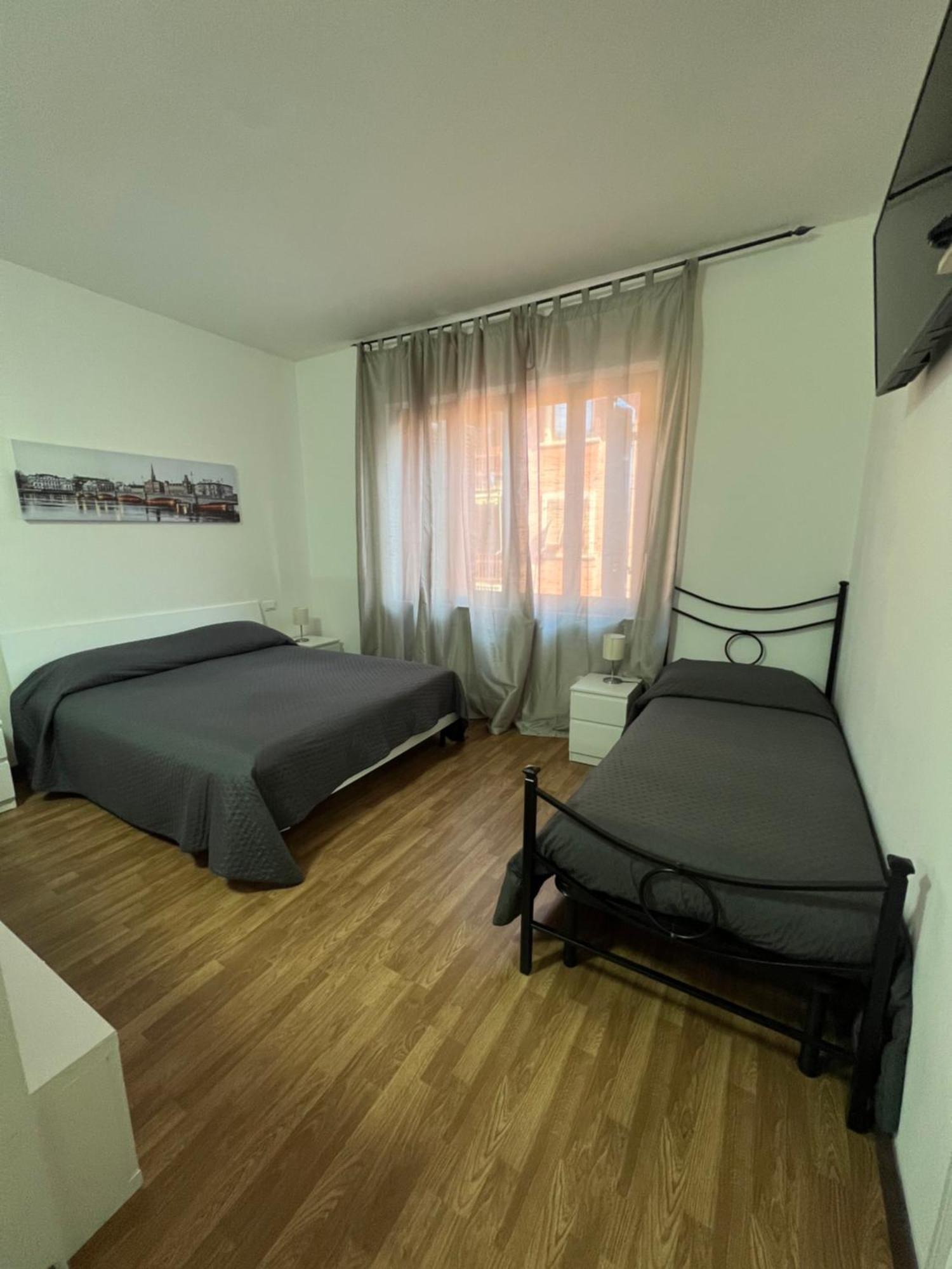 סראוואלה סקריביה Your Home Outlet 4 מראה חיצוני תמונה
