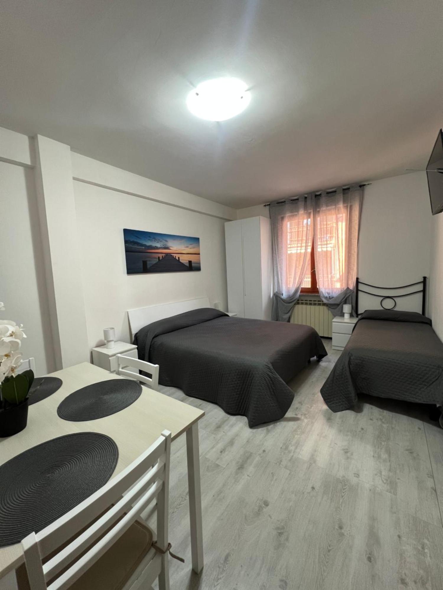 סראוואלה סקריביה Your Home Outlet 4 מראה חיצוני תמונה